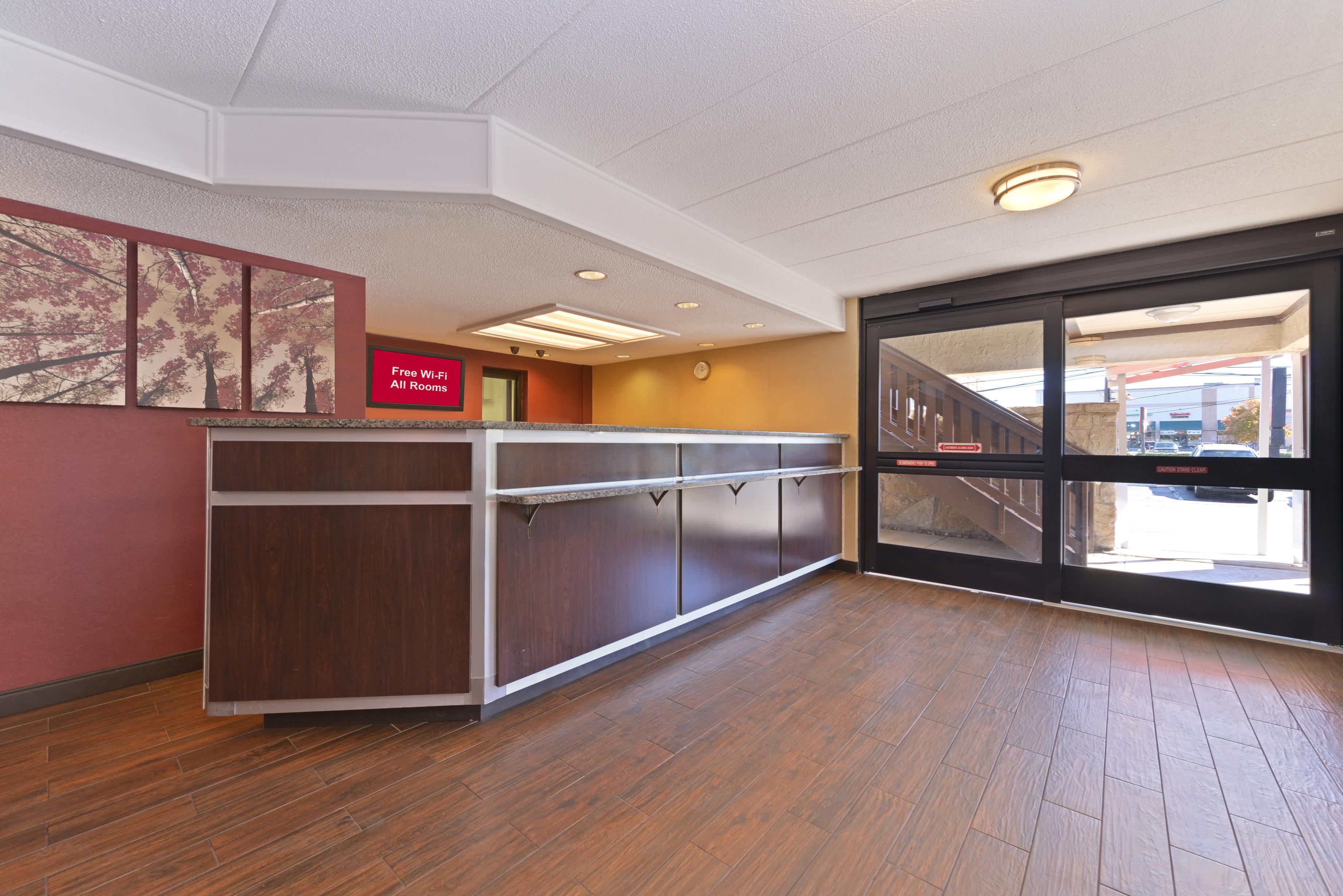 Red Roof Inn Plus+ Secaucus - Meadowlands Exterior photo